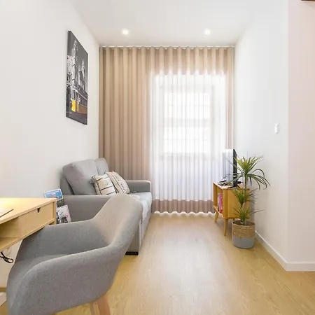 Center Apartment, Walkable, Ac&wifi Apartman Lisboa