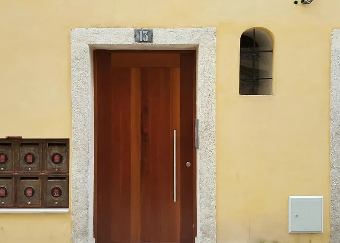 Lisbon City Center Apartment, Walkable, Ac&Wifi Apartment *