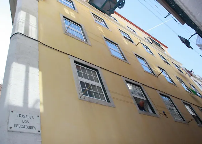 Lisbon City Center Apartment, Walkable, Ac&Wifi *