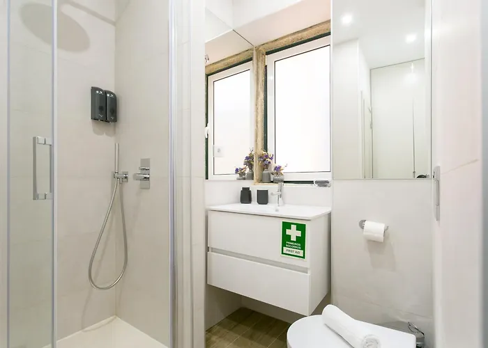 Lisbon City Center Apartment, Walkable, Ac&Wifi * Lisbon